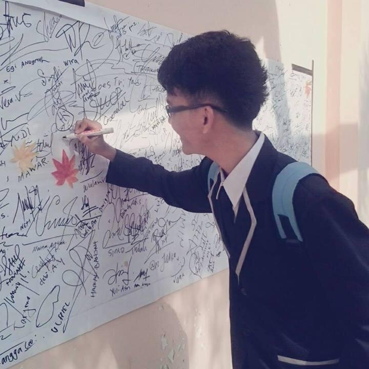 Kita mesti pastikan hari ini adalah milik kita kerana kita belum pasti adakah hari esok kita masih diberi peluang. Next
