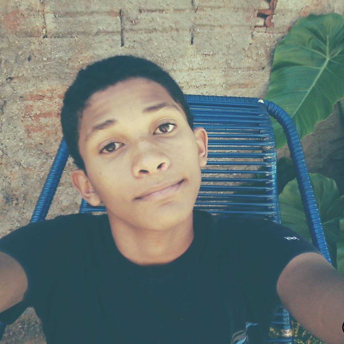 @CIubeFolIowBack