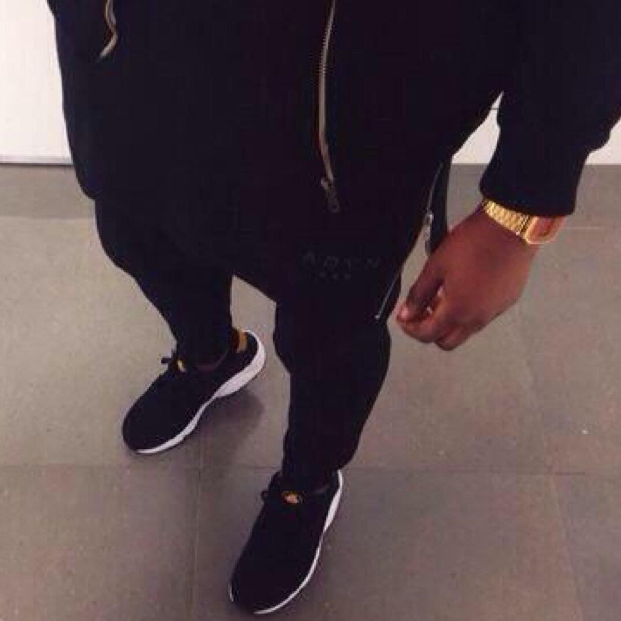 motivation_buz's profile picture. 