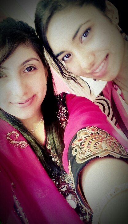 aneeqa0496's profile picture. the one on the left...  live like Ali die like Hussain