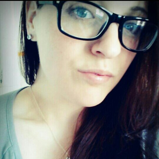 naturallygr0wn's profile picture. Organic & Non-GMO plant-based activist, healing the world & raising vibrations through love, knowledge & hope ✊❤