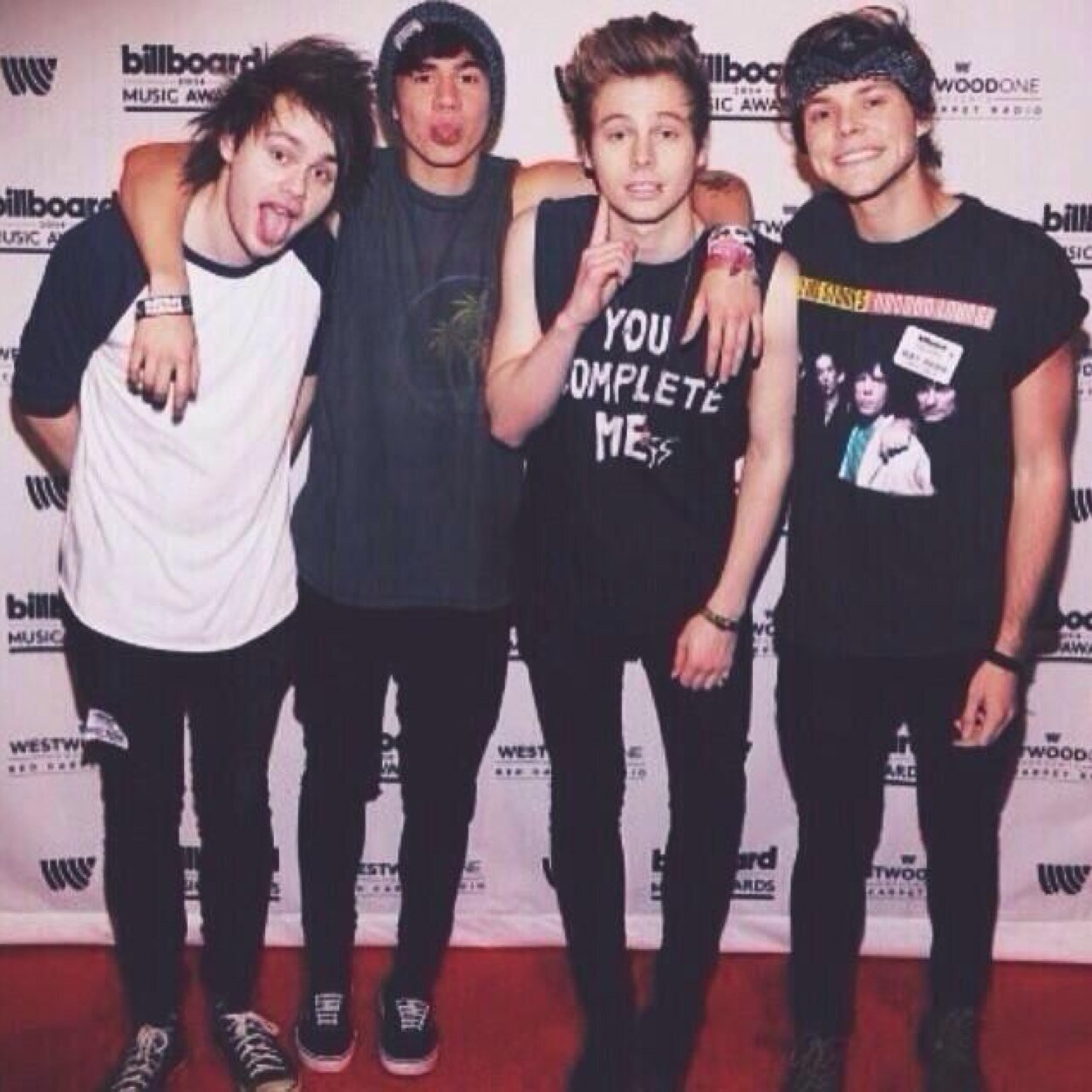 i wish
that i
could wake
up with
amnesia.