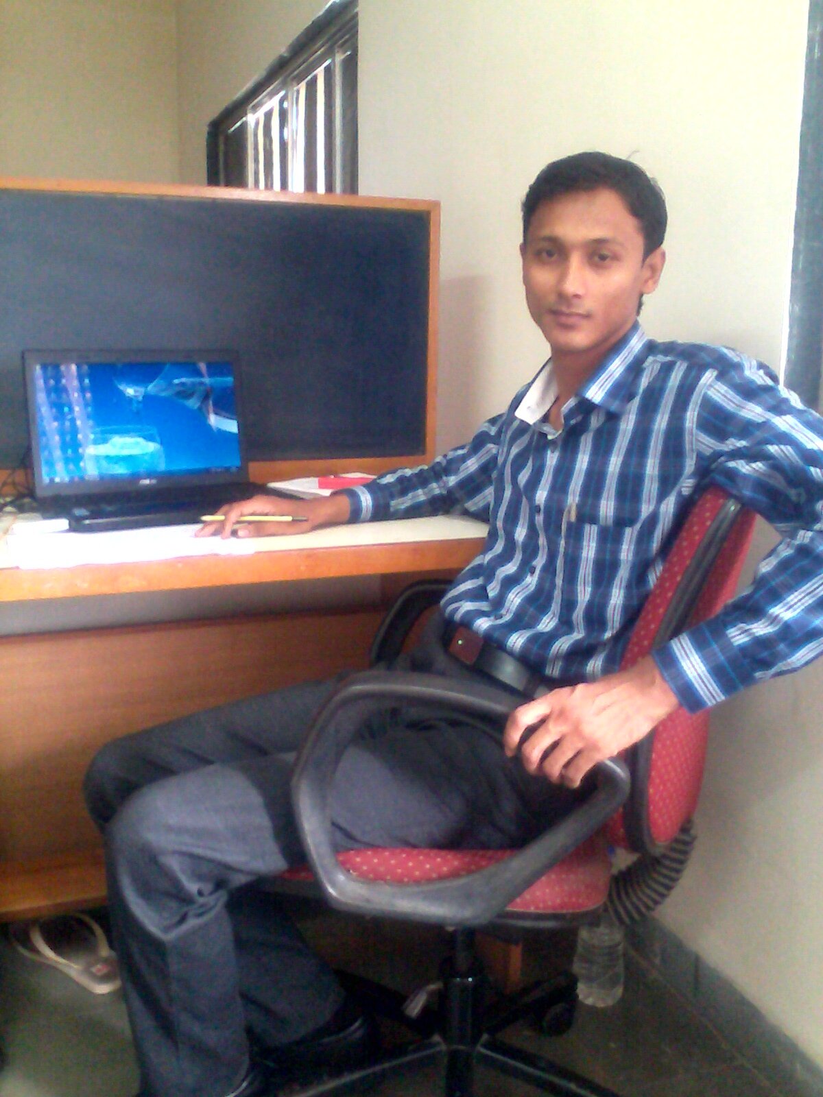 sandipshirude22's profile picture. 