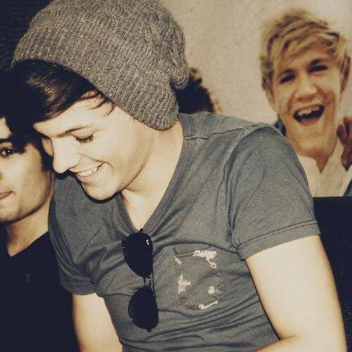 Cara directioner l'anno prossimo la distanza non vincerà, te lo promettiamo. I tuoi ragazzi @OneDirection