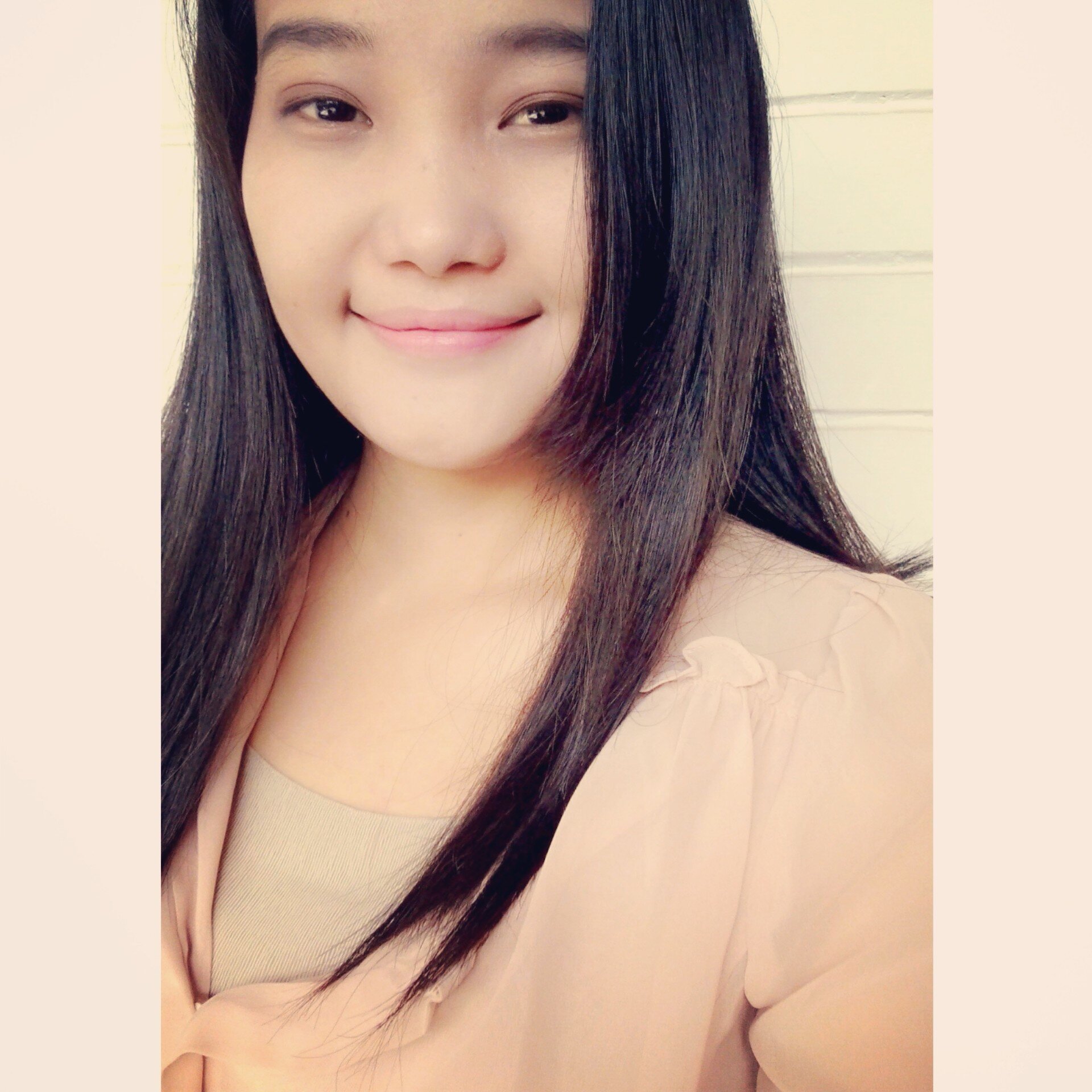 Imma present stuff | 21 | Financial Management student | Sense of good jokes | Music & football addict | ♥ Liverpool ☺