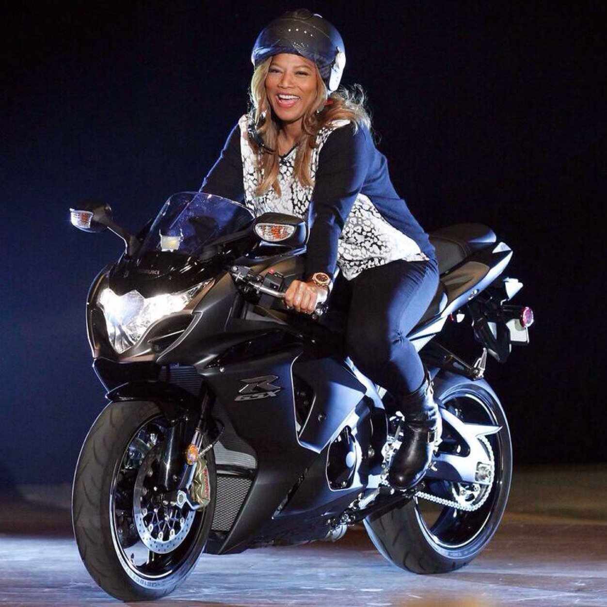 TheQueen_Fan's profile picture. Fan Page For The Queen @IAMQUEENLATIFAH