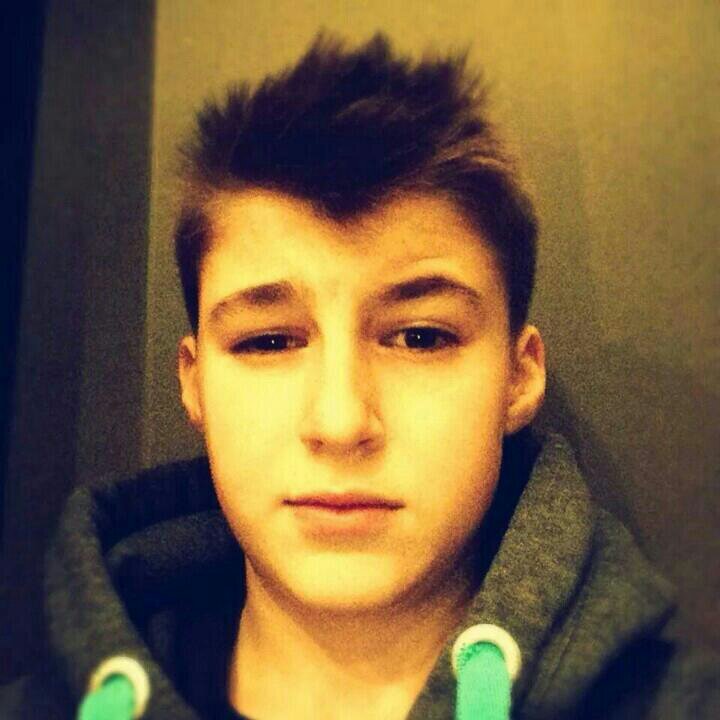 lambotte22's profile picture. 