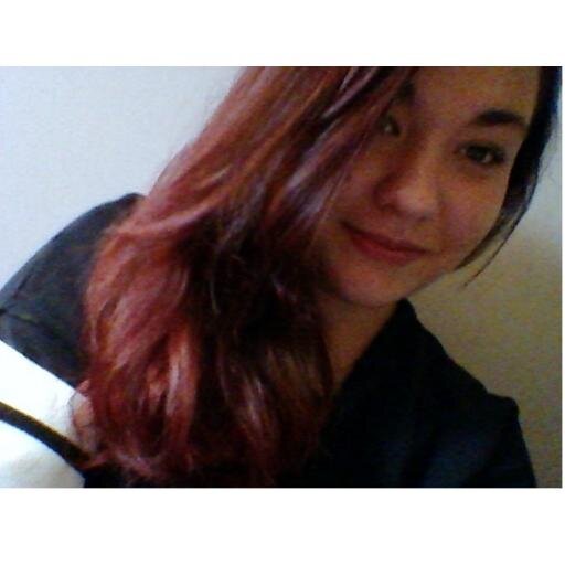 Moi c'est Mandy, 15ans. Au pire je fais beaucoup de photos, de shooting etc, t'es intéresser ? suis moi et viens en pv ! :D ♥