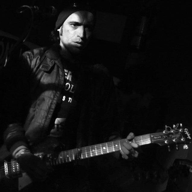 guitarrista de la valvular