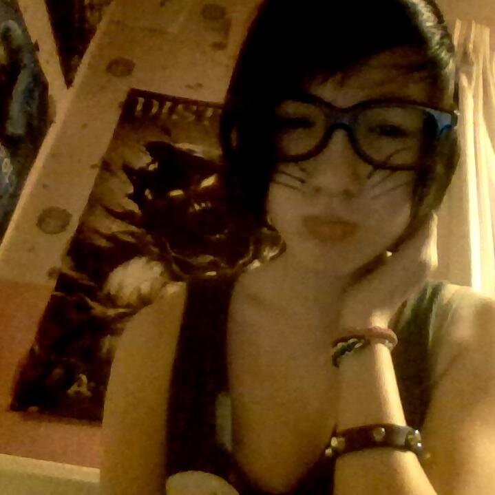 Anime| Music| Oreos| Cosplay| My friends are hotter then your friends c;
