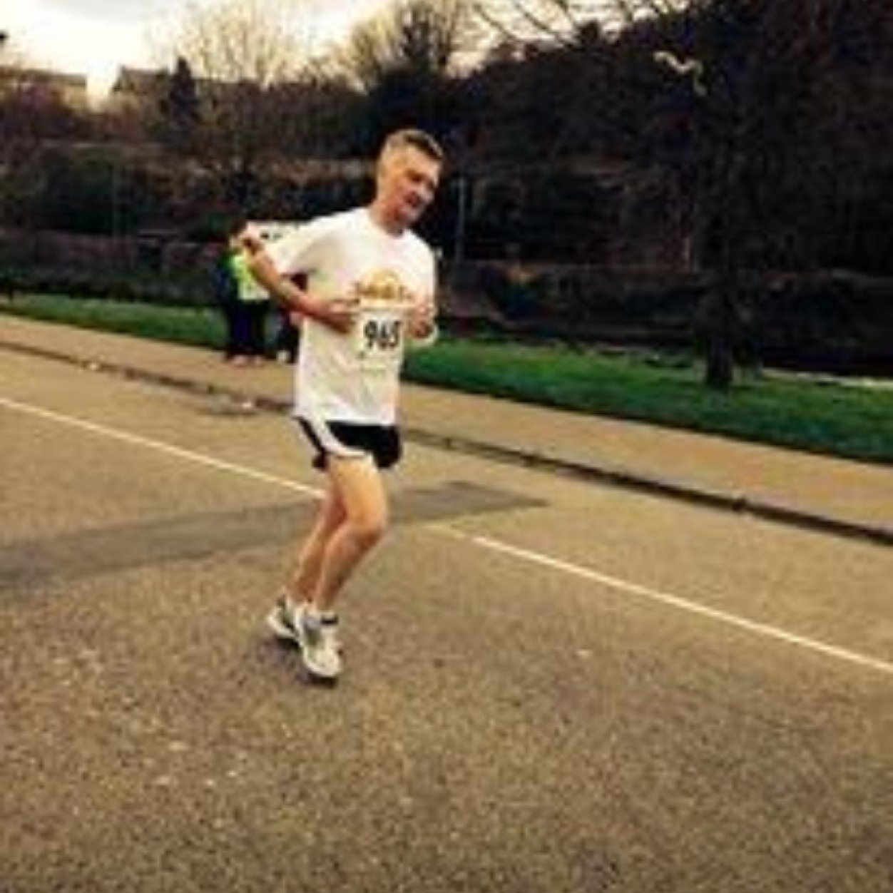 alancwex's profile picture. radiio presenter