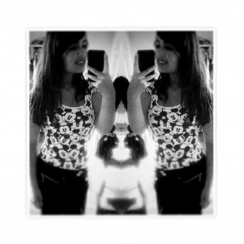 follow me on insta brunetjuuh//13//ppd//my new acc on twitter