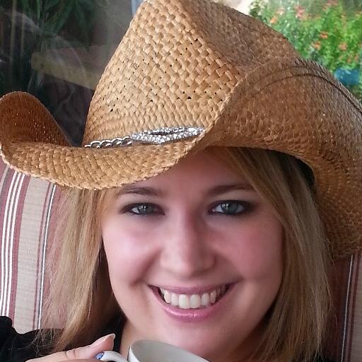 Writer, Identical Twin, Storyteller, Art lover and Defender of the Underdog. I also tweet over at @SilverPetticoat for my online magazine!
