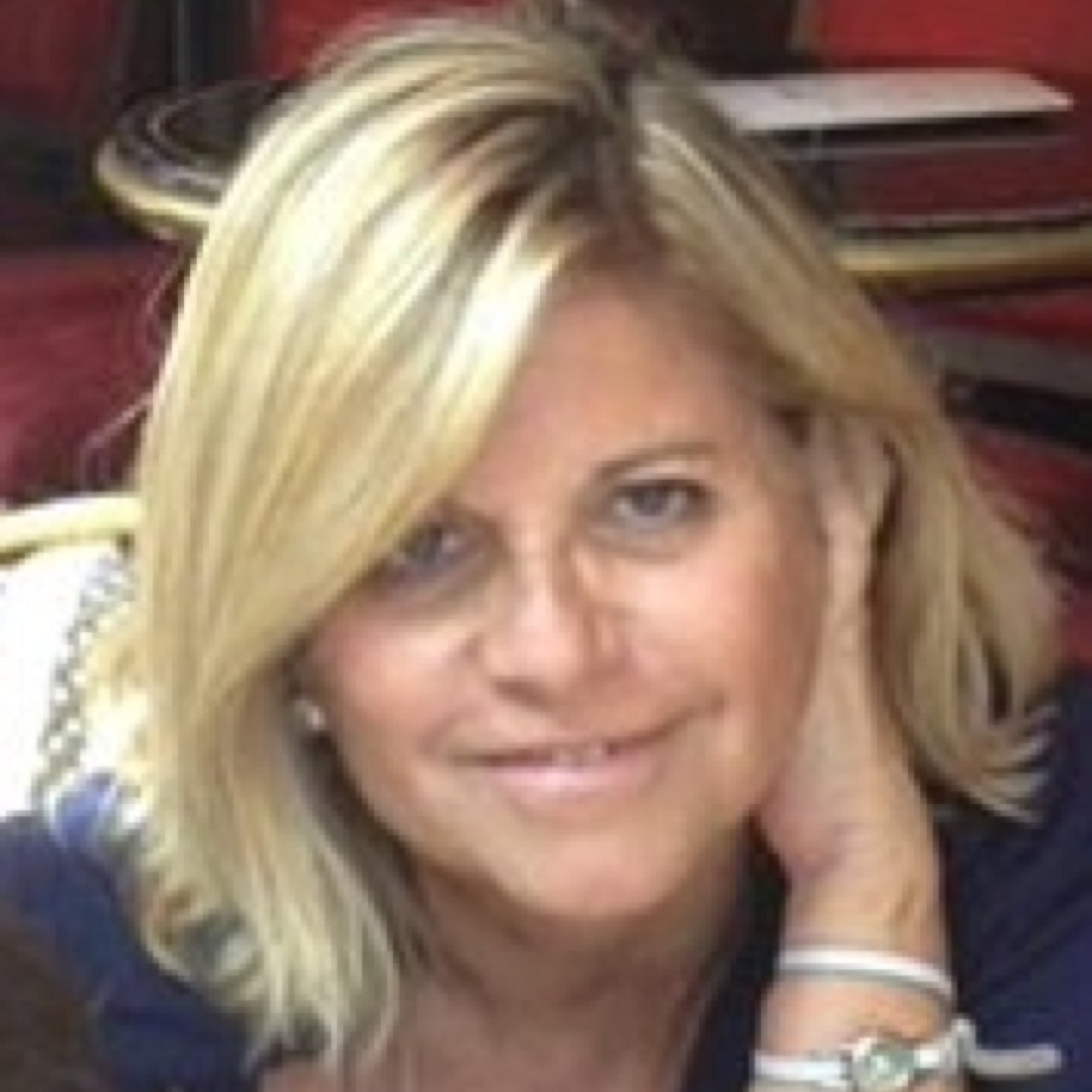 Founder & Former CEO at meHRs - Entrepreneur, Mentor and Coach - Partner at MIT-https://t.co/CzEPTCJaEC
