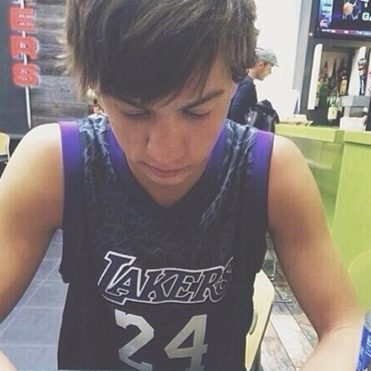 welltaycaniff's profile picture. https://t.co/V3zT432ASj