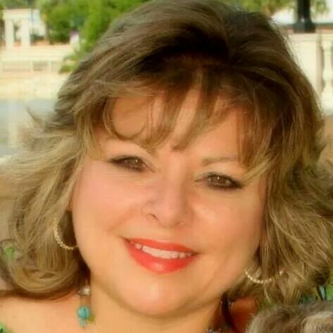 WendySClaude's profile picture. Mom, Workaholic,  Conservative, Love the beach, Love Boating, Sunsets, Sunrises, Adventures,