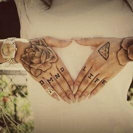 MsJane_xxo's profile picture. Créature Poétique 
http://t.co/55h3mrNRgS