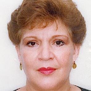 Enamorada de la lucha contra la injusticia, de los valientes que luchan por un mundo mejor.