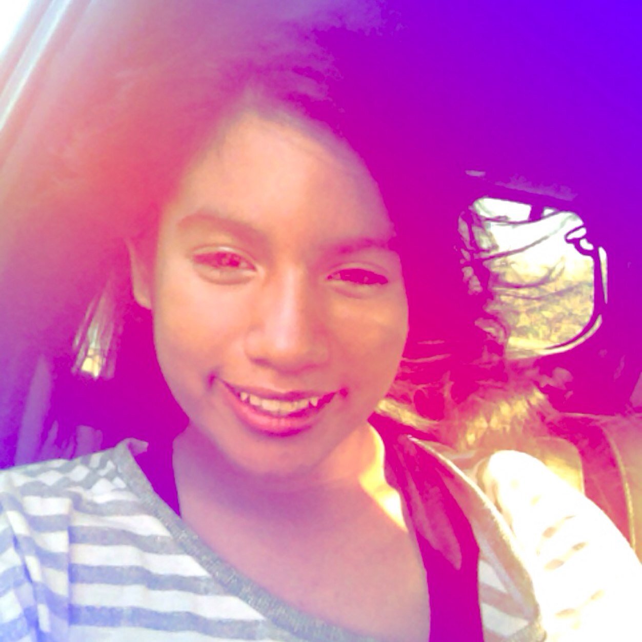 Hi!!!! I am a EXO FAN and i like to made friends!!!!! I LOVE YOU GUYS