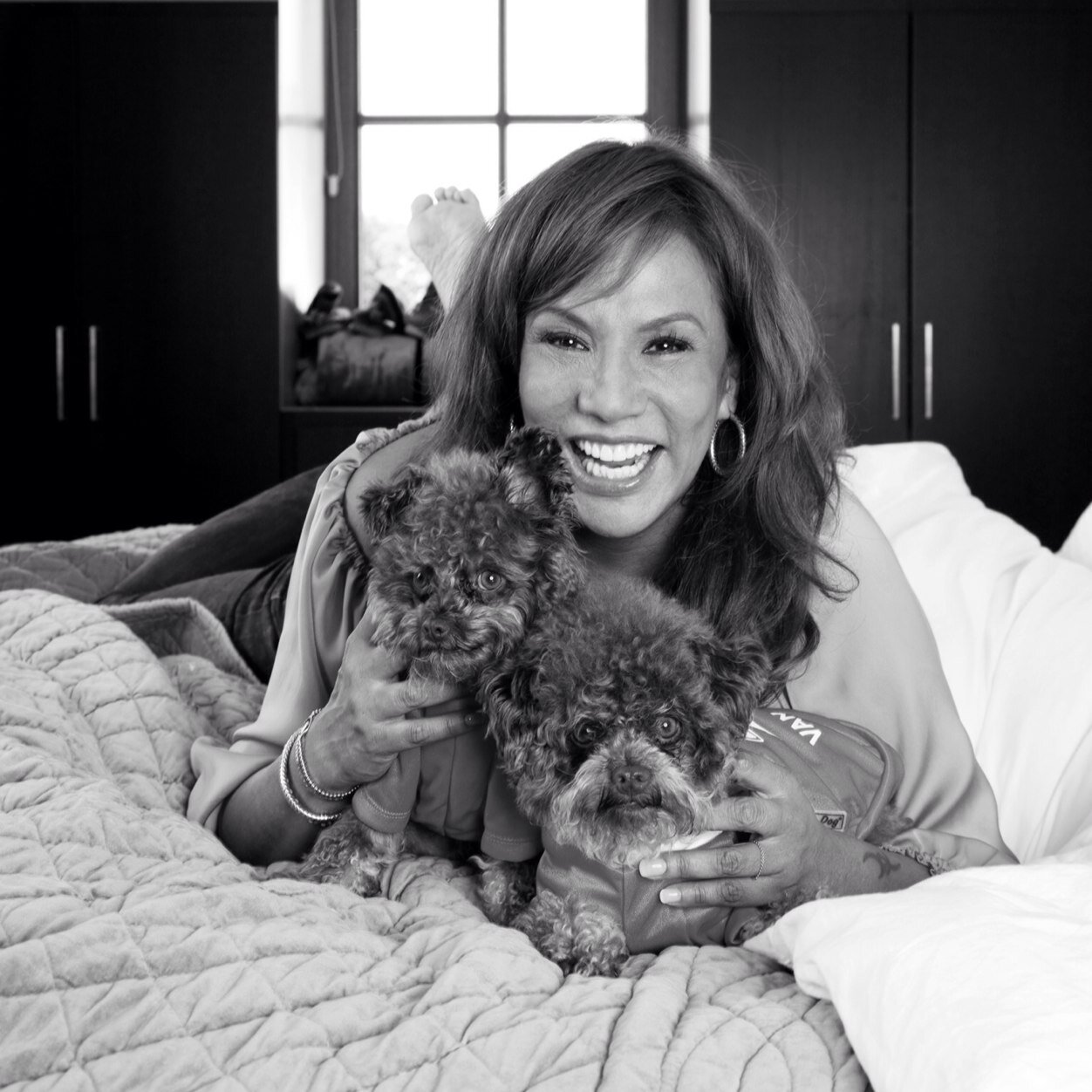❤️ hey lieve fans, wij zijn 2 zusjes en we zijn grote fan van Patty Brard!! ze is een super vrouw! ❤️