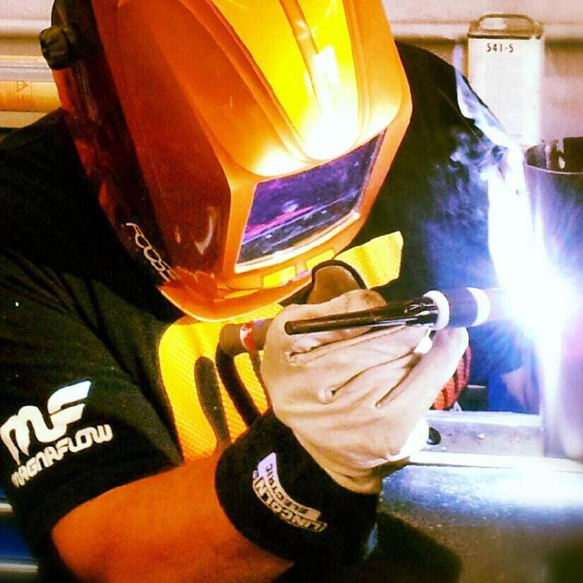 Industrious technical guru seeking out life's fulfillment. Aerodynamically Challenged, Horsepower Enabled, my world turns a bit faster than the rest.