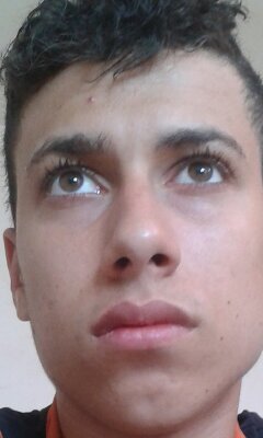 ‏‏‏‏‏‏‏‏‏‏‏‏‏‏‏‏‏‏‏‏‏‏‏‏‏‏‏‏ليس هناك من يمنعك ان تبتسم ، و ليس هناك شيء يستحق الحزن ! الحياة متقلبه وعليك ان تقتنع بأن الماضي مات والقادم قد كتب ، إبتسم ! :) ‏‏