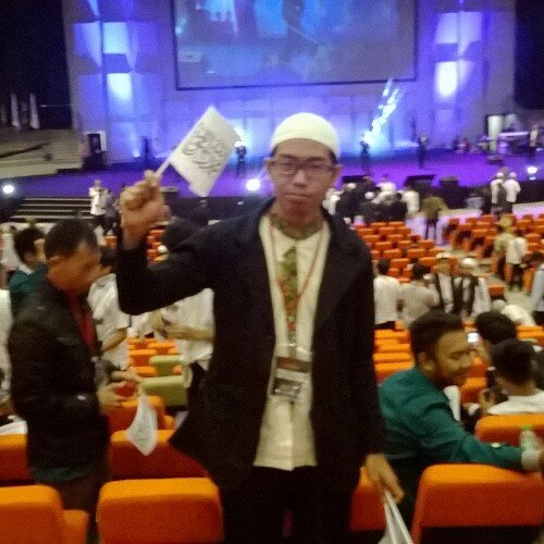 - Pewakaf Ilmu Manfaat | Praktisi Thibbun Nabawi | Owner @TerapiIslami @AnnafiStore | Sehat Bersama Att-thibbun Nabawi