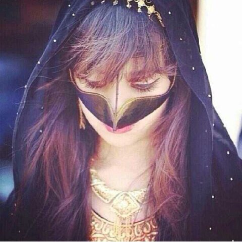 ‏‏‏‏‏‏‏‏‏‏‏‏‏‏‏‏‏‏‏‏‏‏‏‏ي ليت مثلي بالخلايق ملايين لكن حلاة الشي ندرة وجوده ☺
.