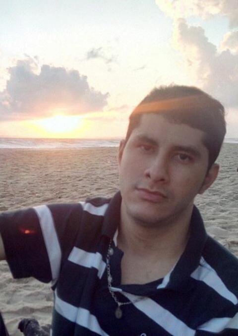 sou amado por Deus, mesmo sendo eu tão fraco e pecador. Esse amor que me conduz e me sustenta em meio as dificuldades da vida!
