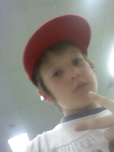 SageSagebro7009's profile picture. a boss kid and also single