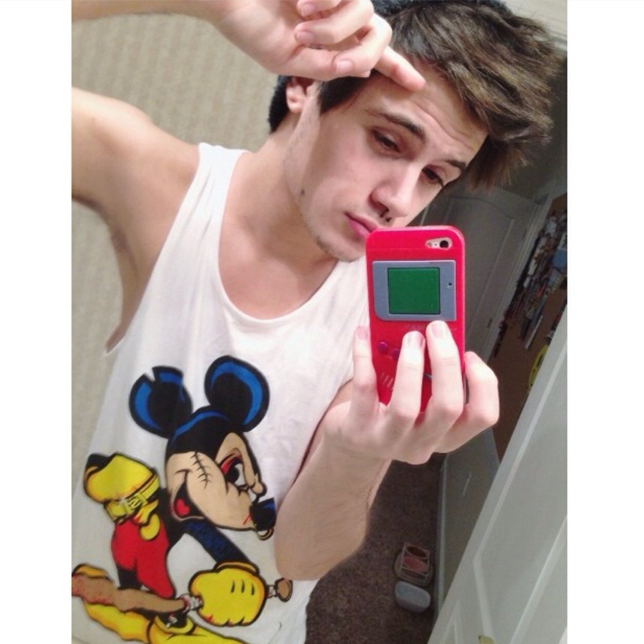 Brennan. 17. Brian Ryan's son. Single 4ever. ∞Cool Kids Can't Die∞