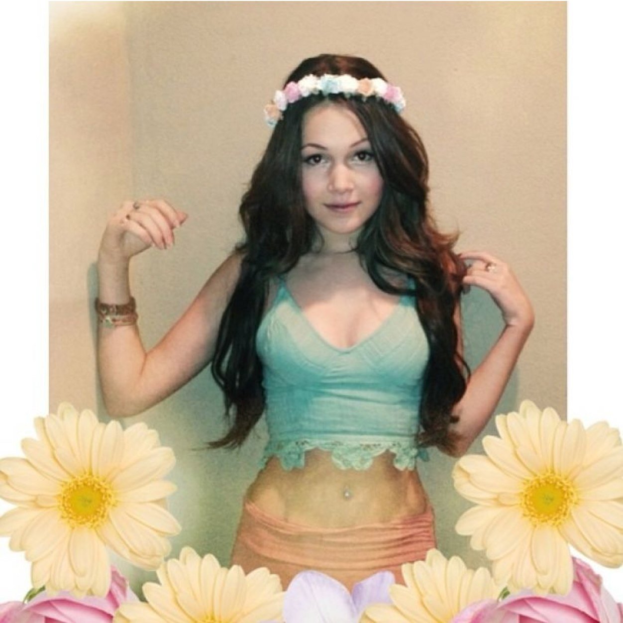I'm Bree, the middle lab rat and only girl, has super speed, can jump high, repel off walls and can defuse any situation quickly. (: {Kelli is @kelliberglund}