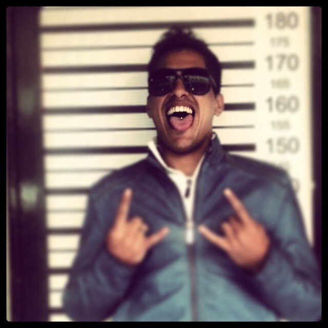 La vida son 2 dias y solo tiene una noche... Querias Rock?  Ahí Tené
