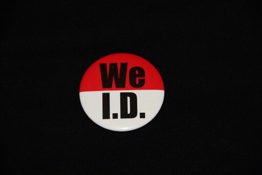 Bar industry professional providing training and tools to sell alcohol responsibly and protect your liquor license