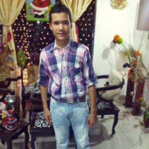 me gusta jugar dead rising lef 4 dead se podria desir que soi un maestro y soy mui cariñoso y me ecanta jugar XBOX