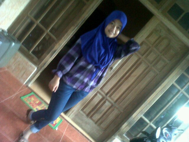 Ayuvernanda23's profile picture. 