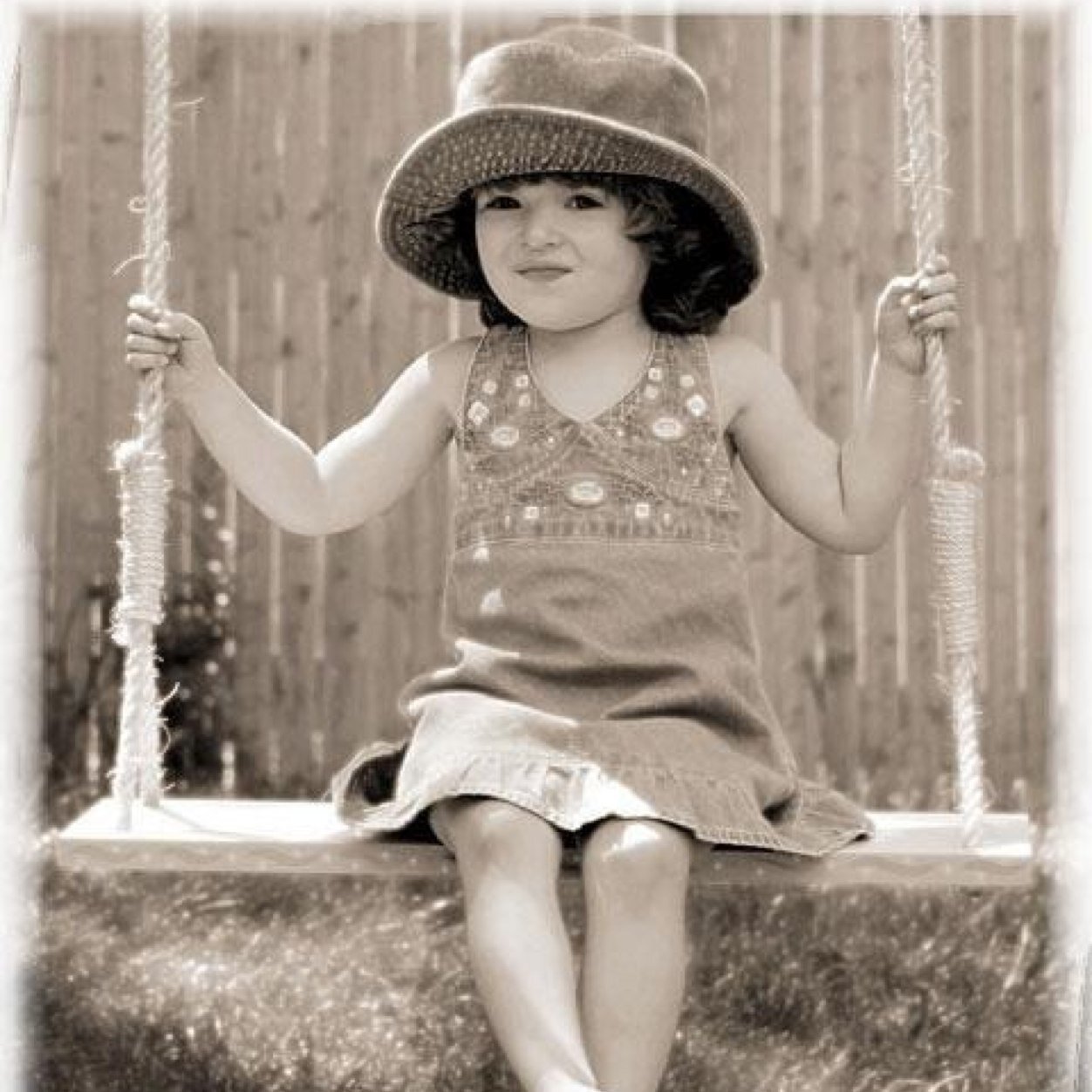 hasos343's profile picture. 