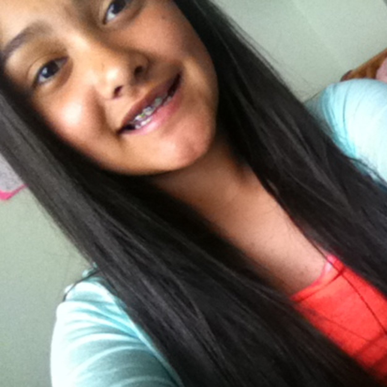 •swiftie
•bsb 
•singer
•my goal is to be an actress
•johny depp