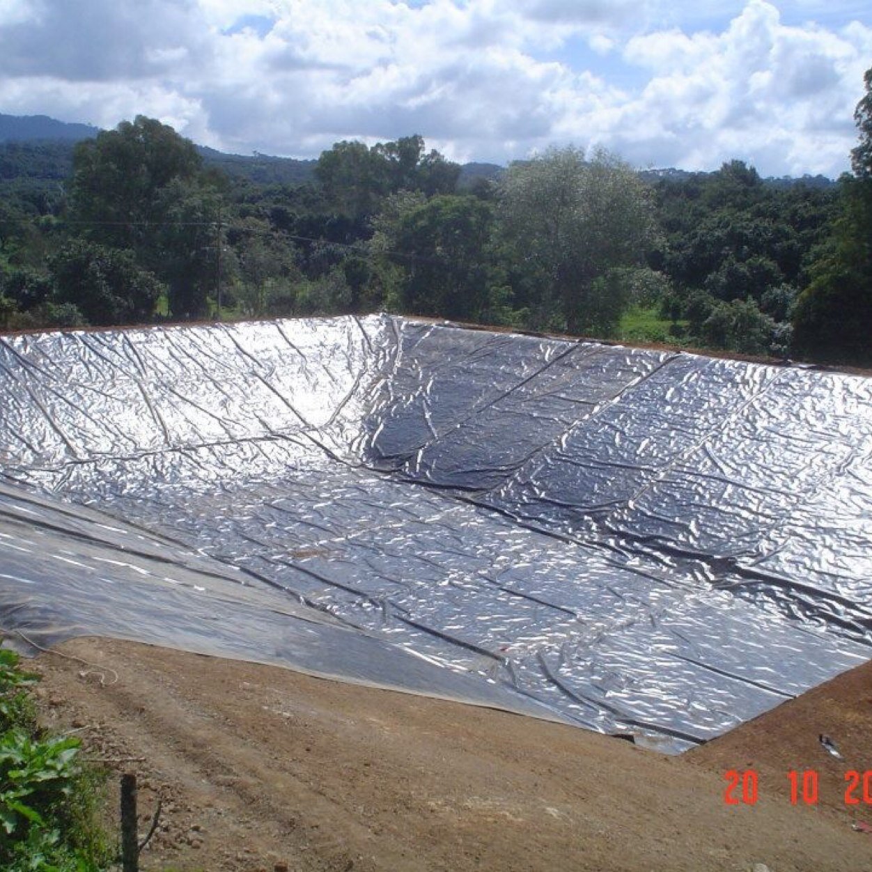 Grupo Irrigeo S.A. de C.V. Sistemas de Riego Presurizado y Geomembranas HDPE ::::: Tel 354.551.4300