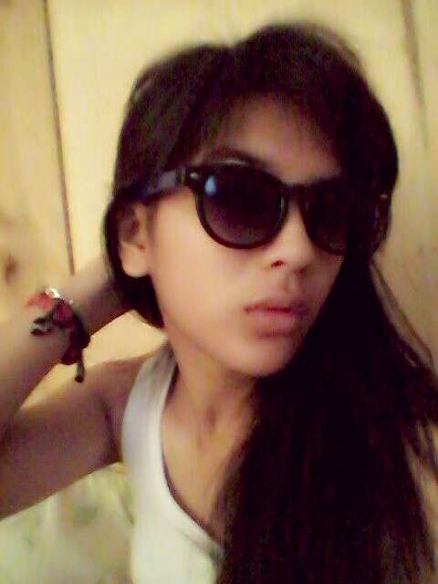 ChristyReginaa's profile picture. ♥God | ♥Family | ♥Frend's | ♥Rock'N Roll | ♥A.C Milan | ♥GMpangemanan