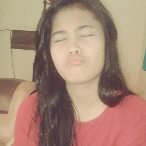 Tiwi Cyntia I Bgor. I 13. march. 1998 I SMK PGRI 2CIBINONG ,APH{}