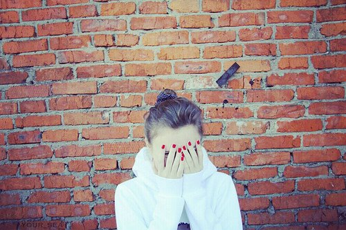 emilyhierro312's profile picture. la religion se creo, quando el primer mentiroso encontro al primer imbecil...xDD