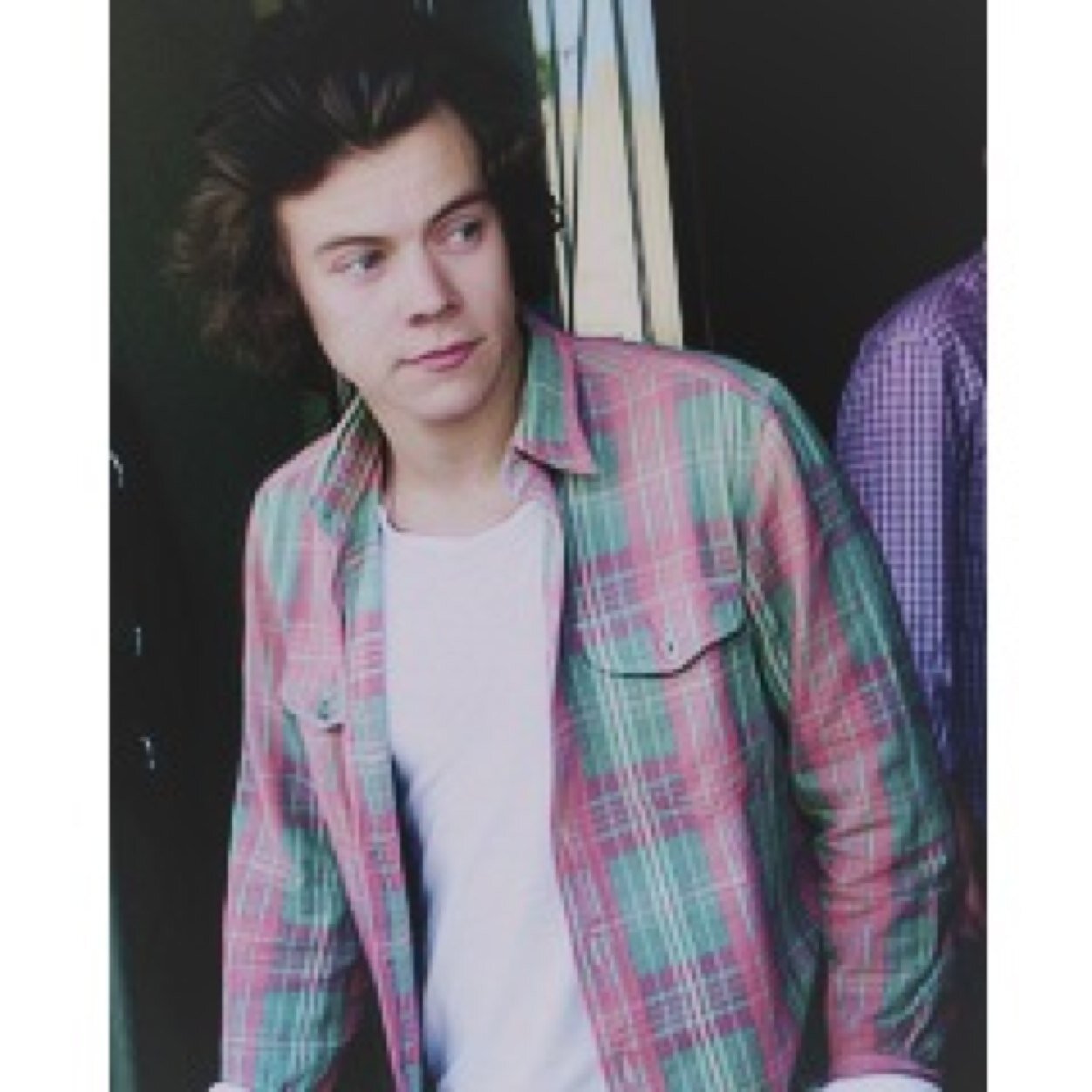 Follow @ziallftlourry and please rt the link☺️