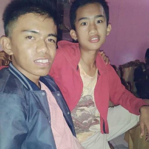 dionakbar53's profile picture. 