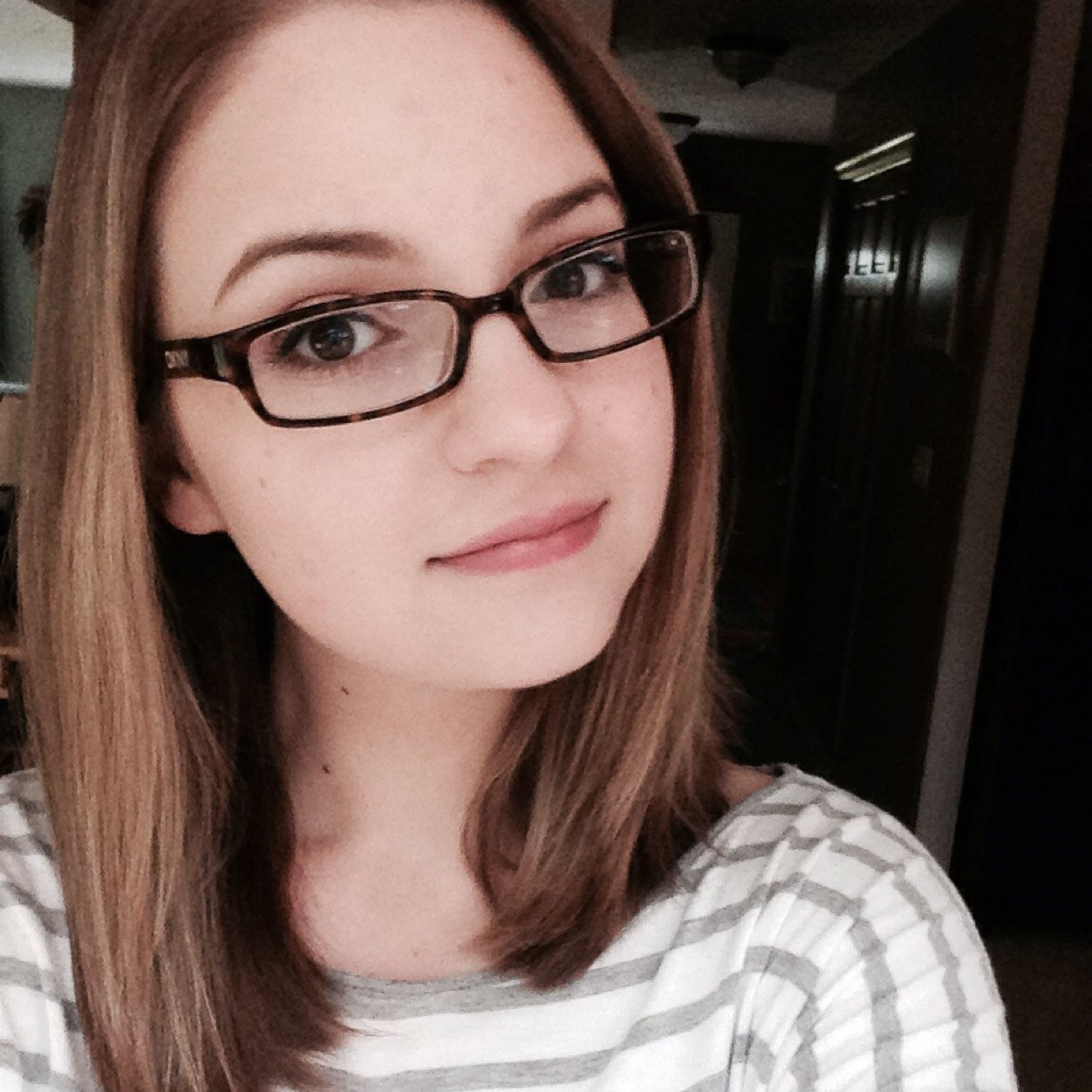 ljoym13's profile picture. 