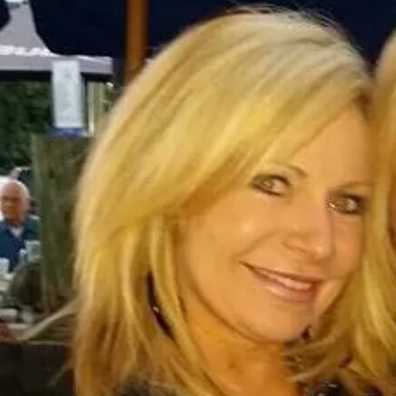 AliceMarieBruce's profile picture. Asphalt Divas 
https://t.co/Sjk0JOpKa8