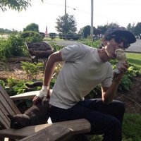 Sam Leiboff (@plantsoverpants) 's Twitter Profile Photo Sam Leiboff (@plantsoverpants) 's Twitter Profile Photo
