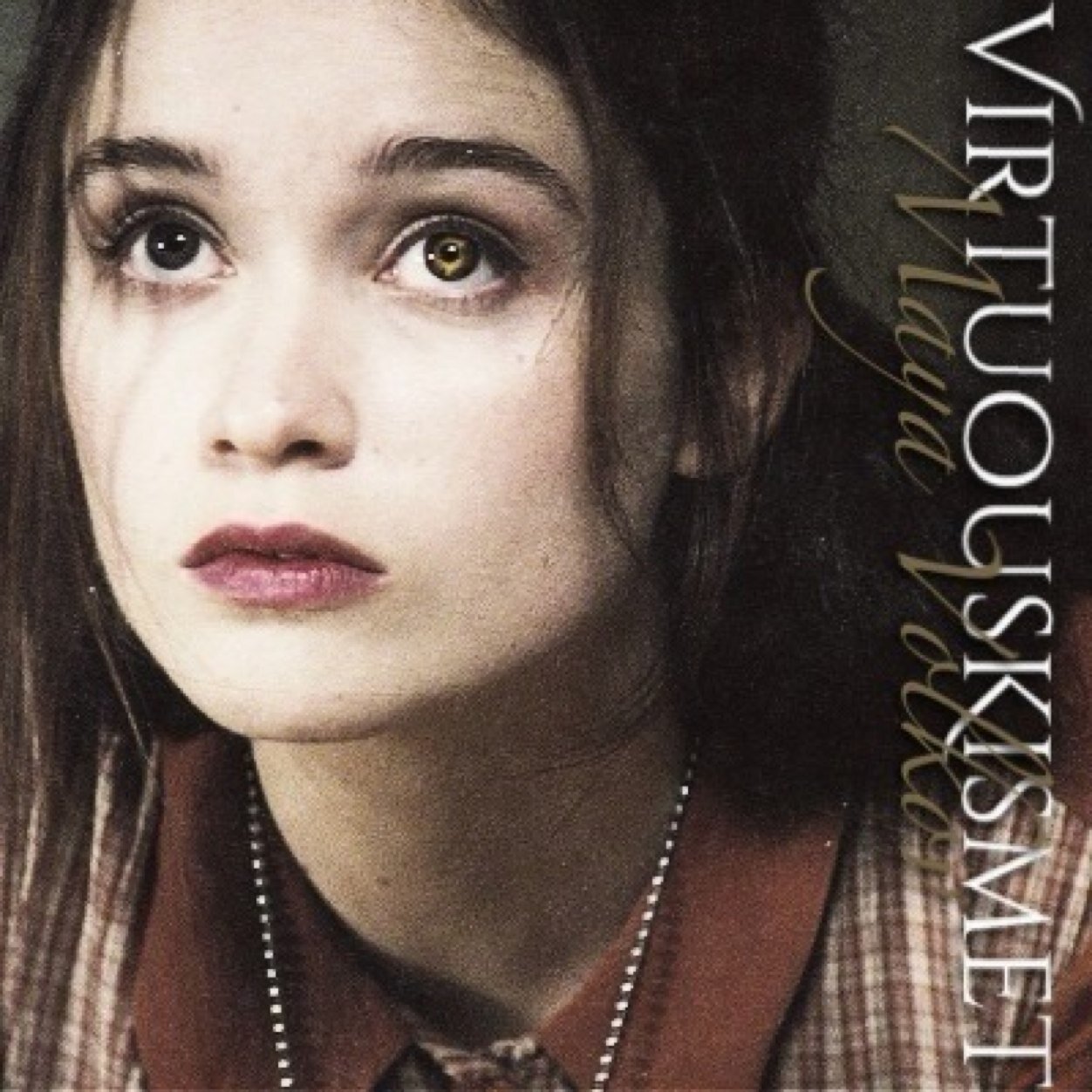 VirtuousKismet's profile picture. A curse fell upon the little girl, it was a monster following her, but she didn't see. A damaged soul she came to be. [RP18+]