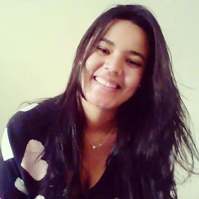 Joyce, 21 anos, ariana, estudante de Direito na Universidade São Judas Tadeu.