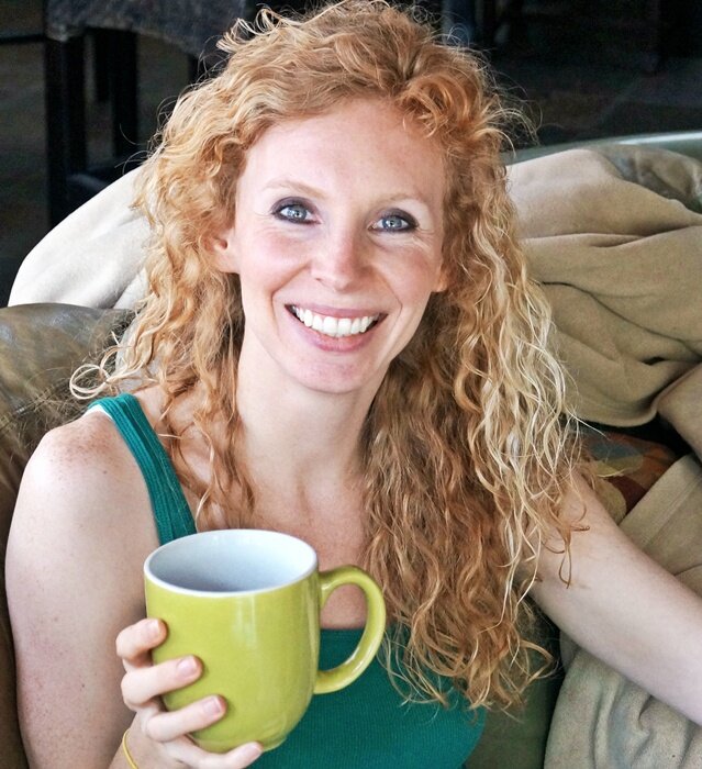 Stay-at-home, Christian Momma and Wife. Foodie. Wanna-be Homesteader. Blogger at Building a Humble Home.  It Works Independent Distributor.